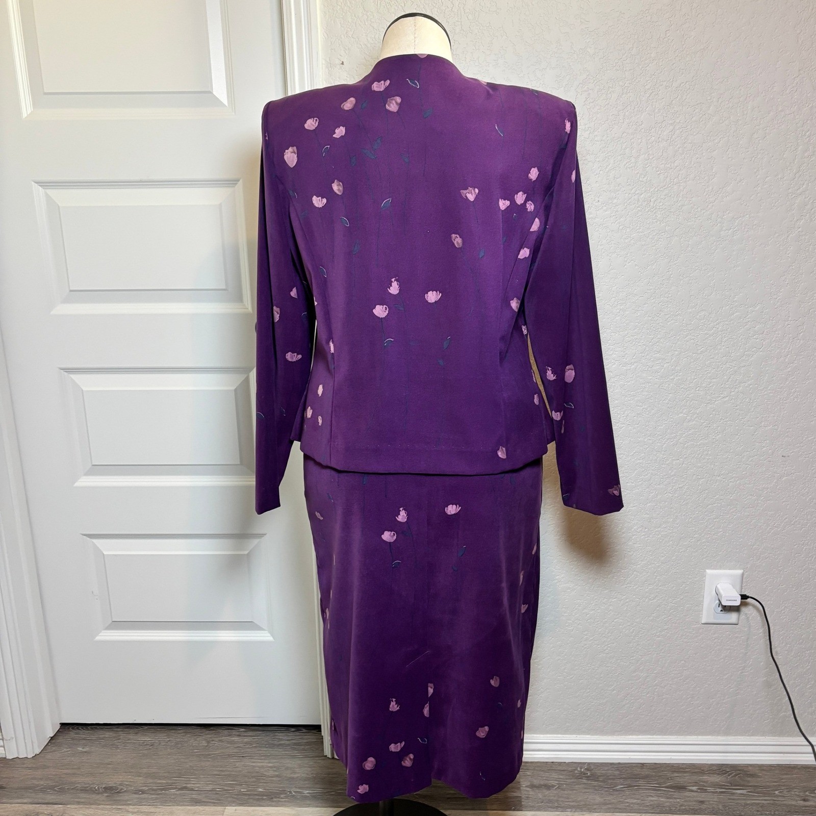 Leslie Fay Vintage Purple Floral Skirt Suit Set Jacket Midi Skirt Size 14