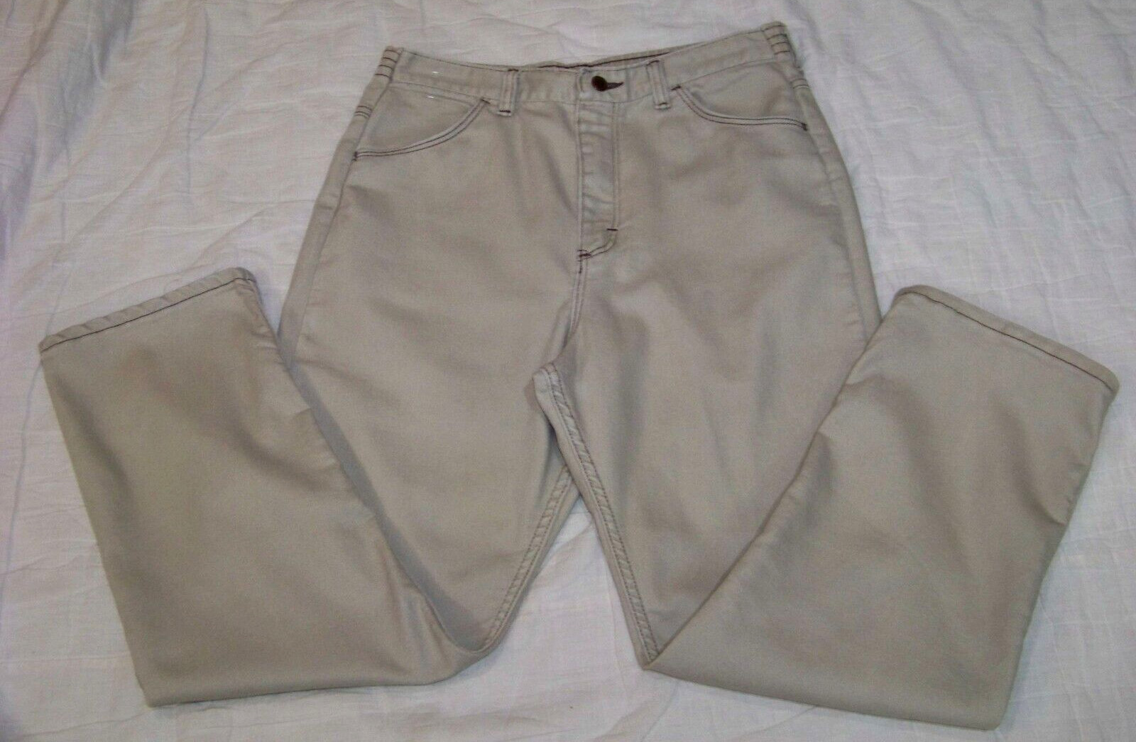 Vintage Lady Maverick Khaki Jeans – Size 14 (28″ Inseam) – Style A1165KH