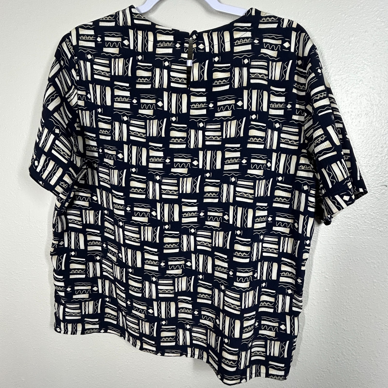 Vintage Ship n Shore Blouse Womens L Black White Geometric Print Short Sleeve