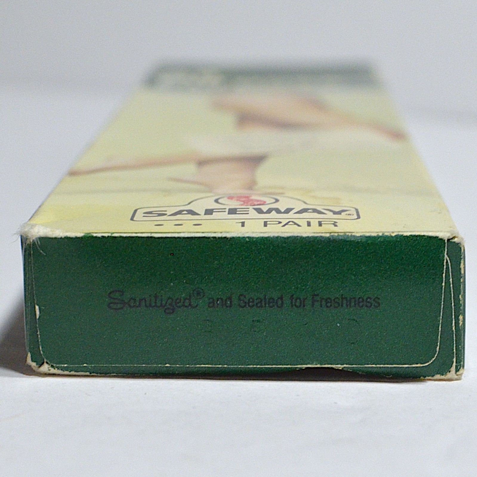 Safeway All Purpose Perfect Fit Panty Hose 1 PR No Size Sealed Green Package NOS
