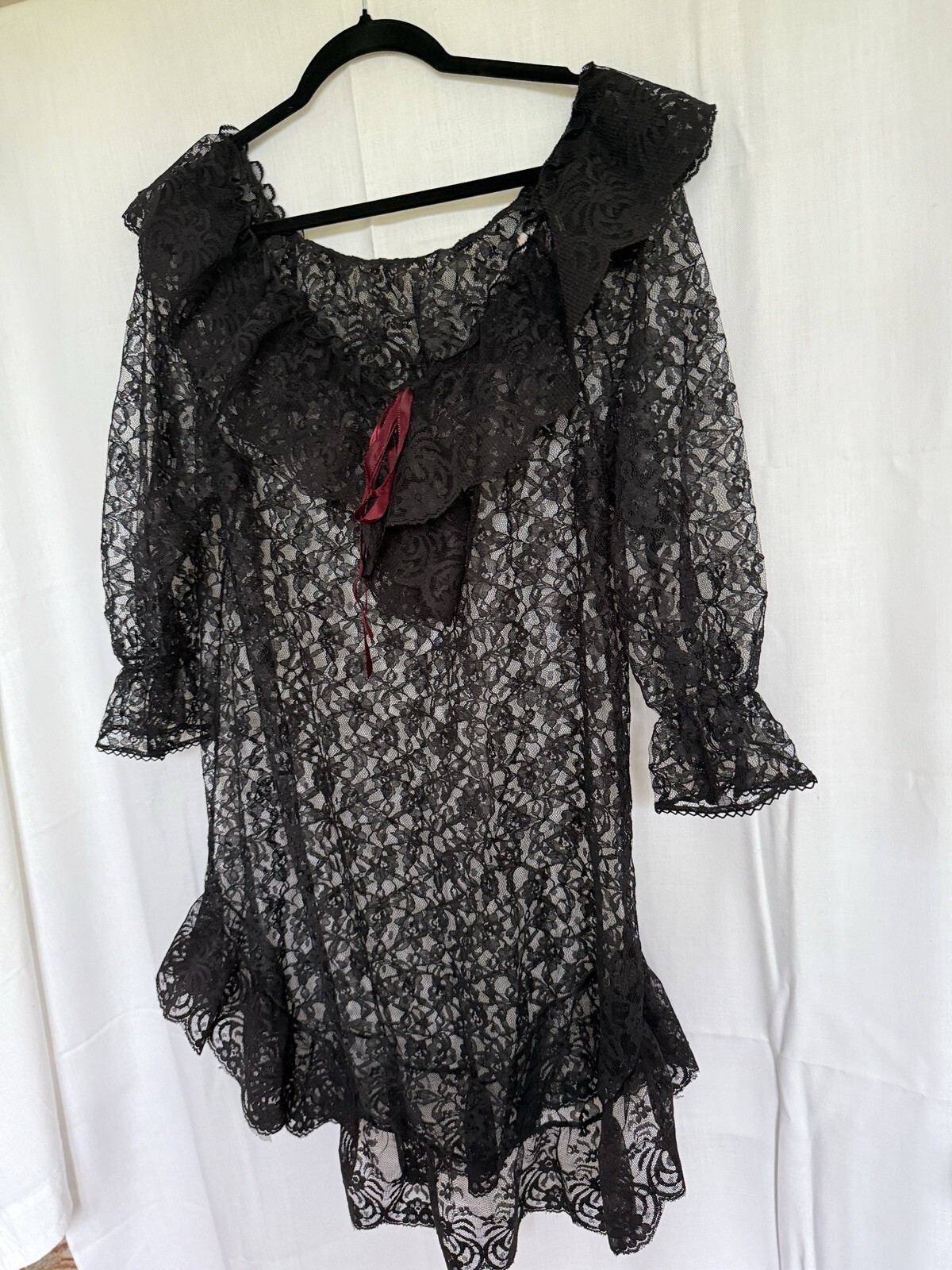 Vintage Spotlight Lace Dress Women’s Medium