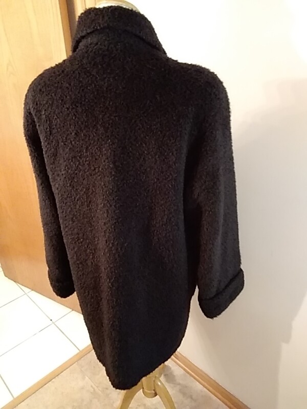 Pierrette women’s black coat size 6 Alpaka polyamid/nylon lined pockets buttons