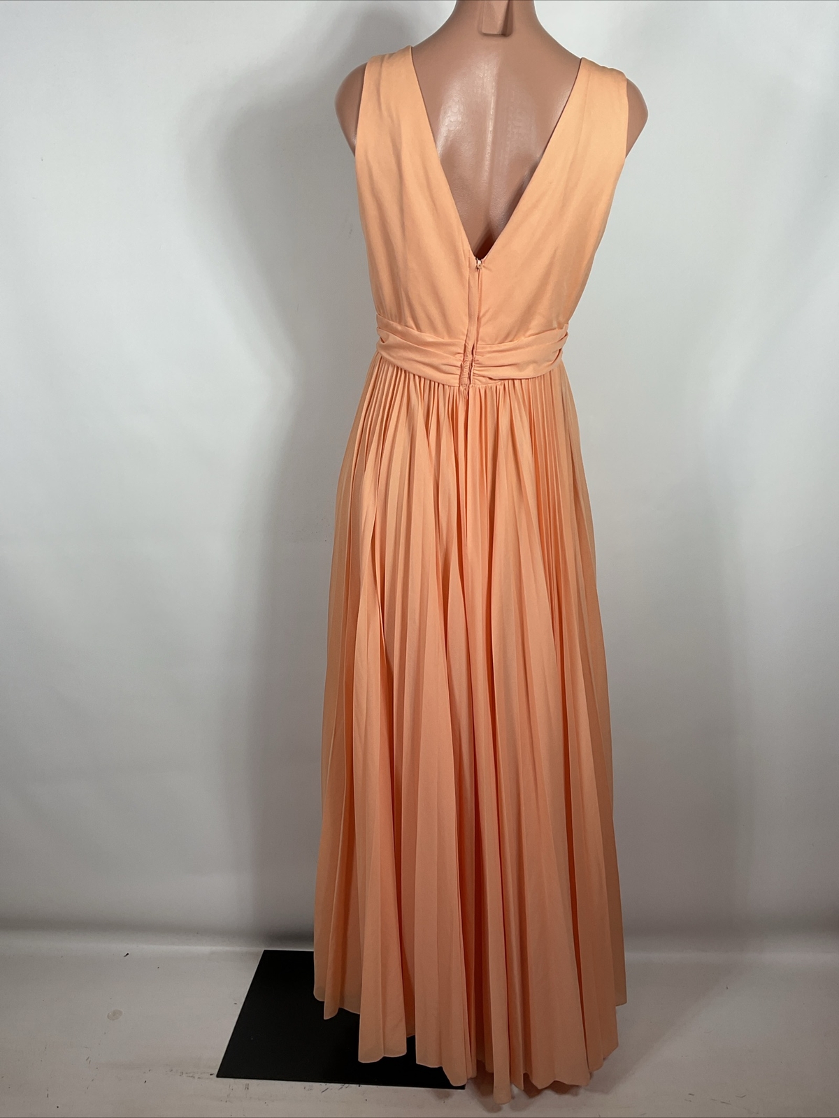 VINTAGE 1970s Peach Chiffon Dress Pleated Fit Flare Maxi Party Evening Gown M/L