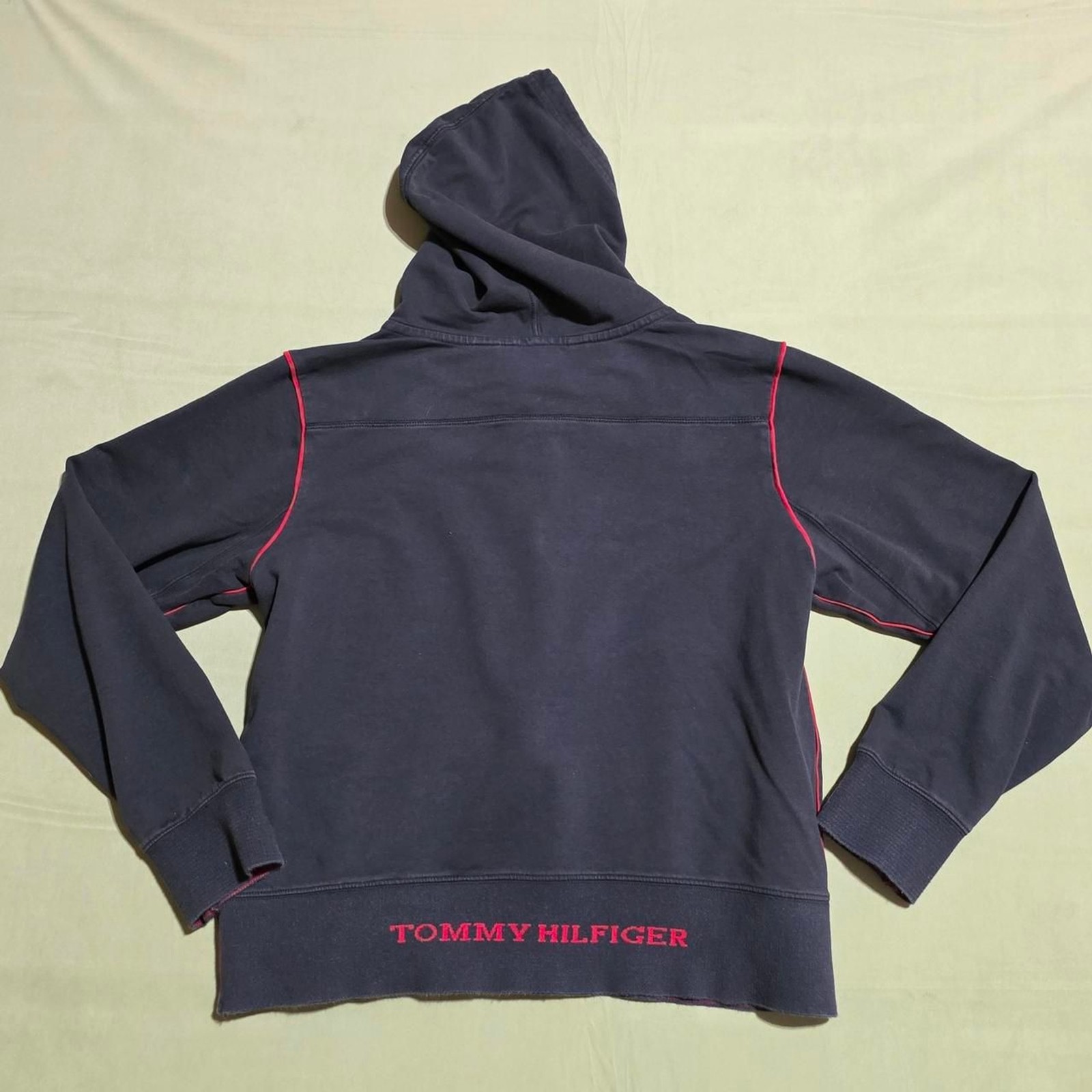Tommy Hilfiger Y2K women’s size XL navy blue zip-up hoodie with red piping