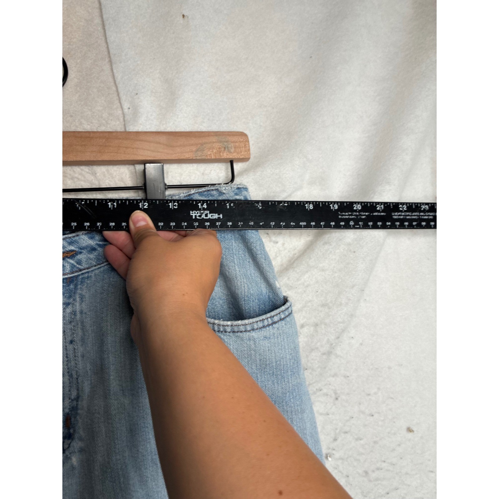 Vintage Carhartt Relaxed Fit Straight Leg Light Wash Denim Jeans womens 10×30