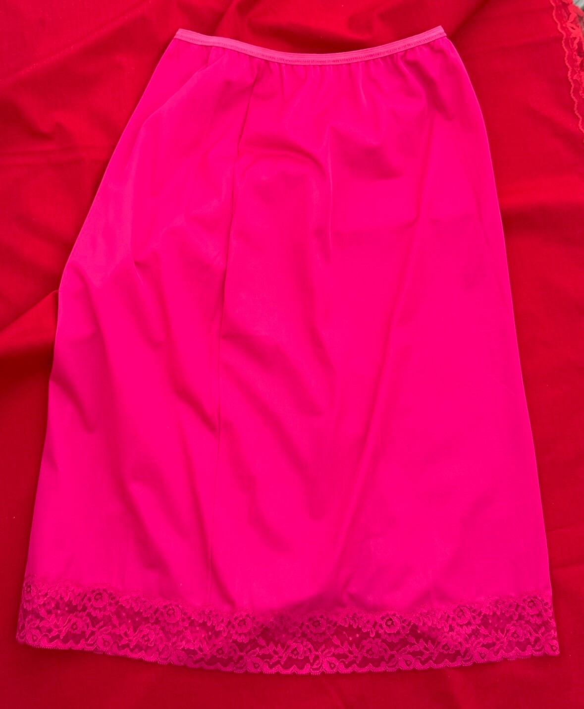 Vtg Half Slip Rogers 50’s Pristine UNWORN Nylon & Lace Magenta Dark Hot Pink M