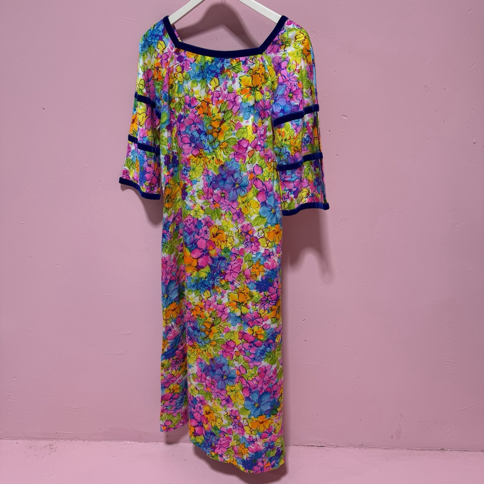 Vintage 1970s Kiyomi of Hawaii Floral Maxi Dress Cold Shoulder Slit Sleeve