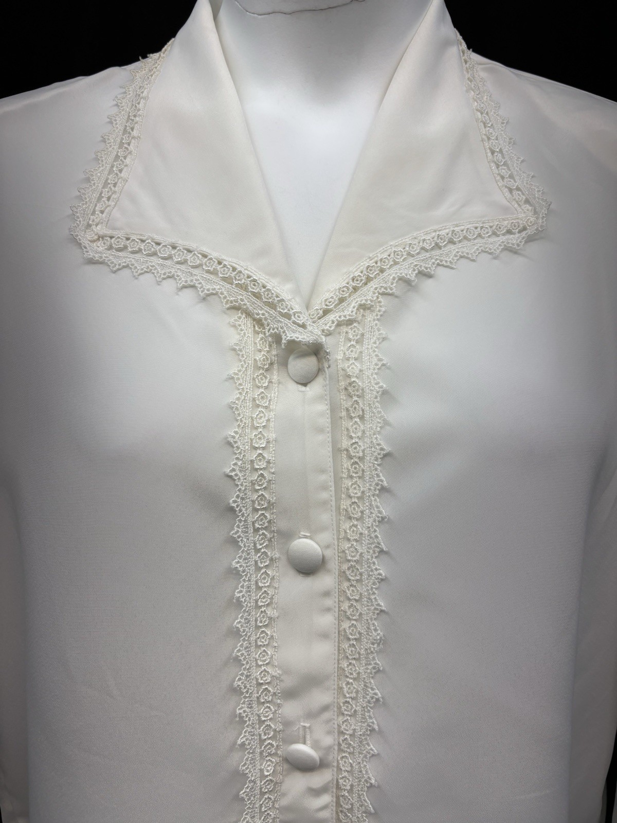 VTG Impressions Of Cali Women SZ 14 Button Up Long Sleeve Top Ivory Lace Detail