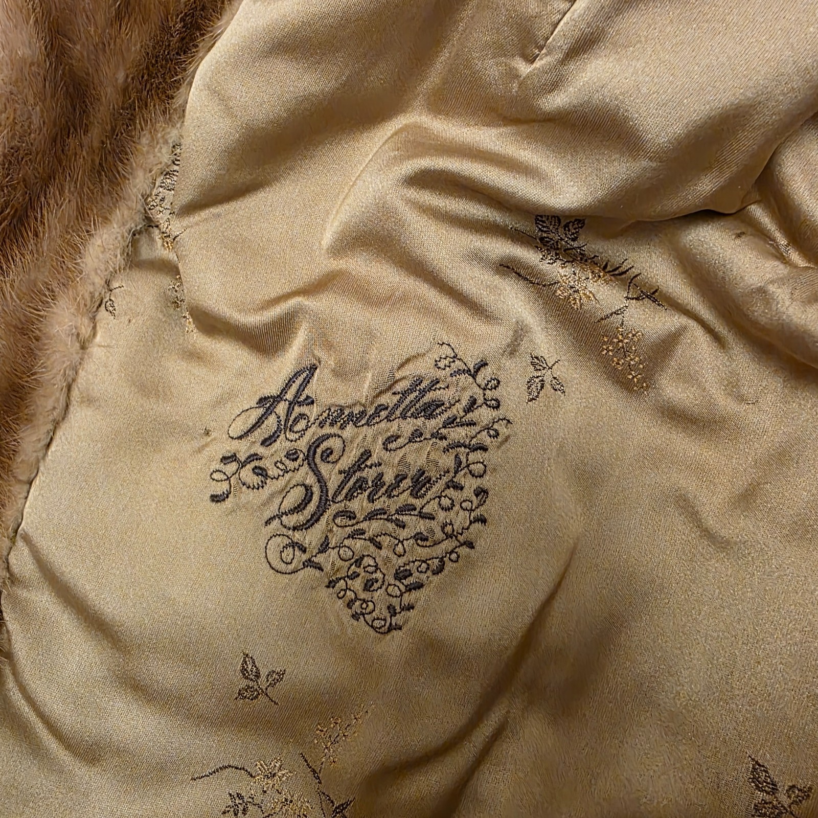 Vintage Mink Fur Stole Honey Brown vtg made in Paris 50’s vtg