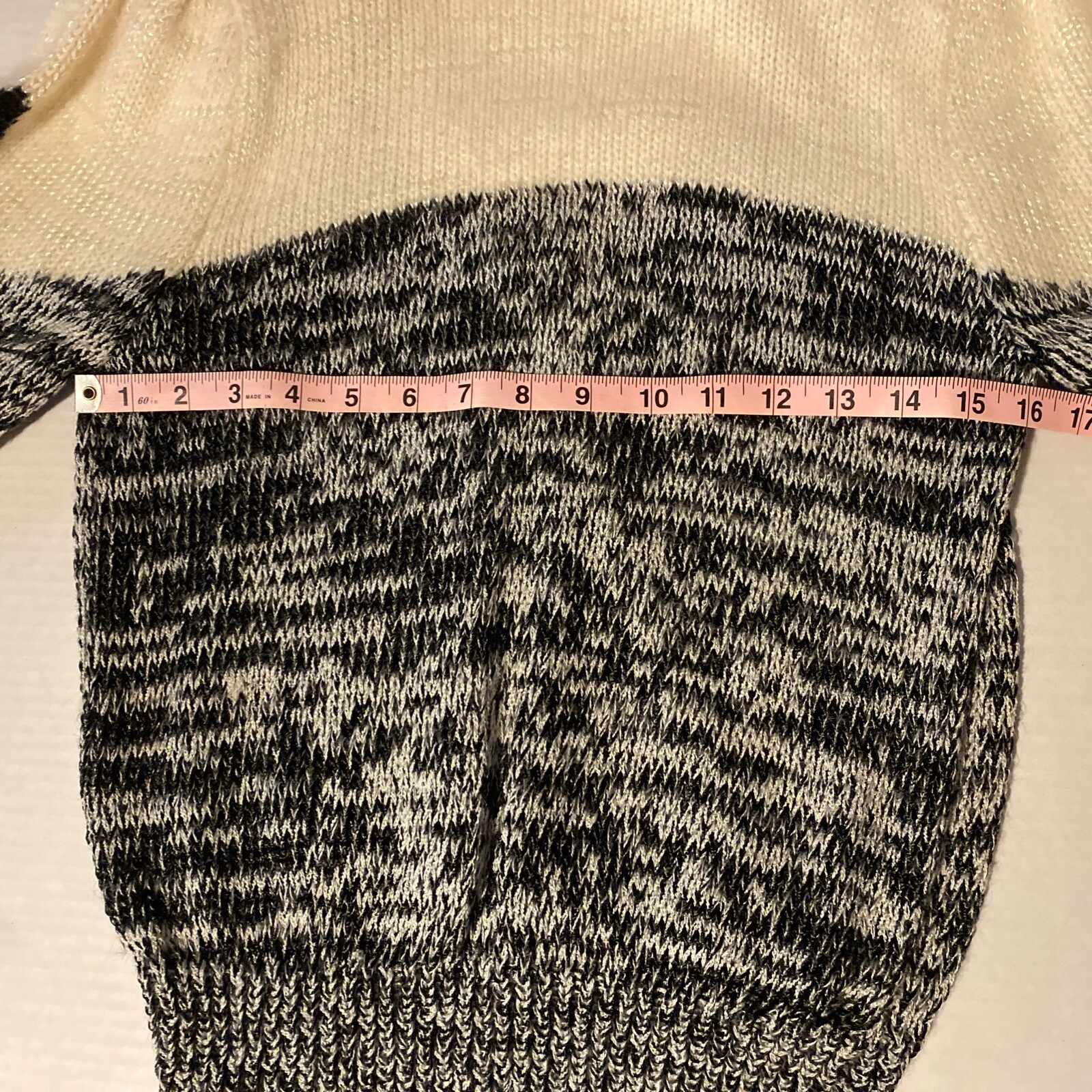 Vintage 80s Ginenne Sweater Medium Women Black White Lambswool Angora Geometric