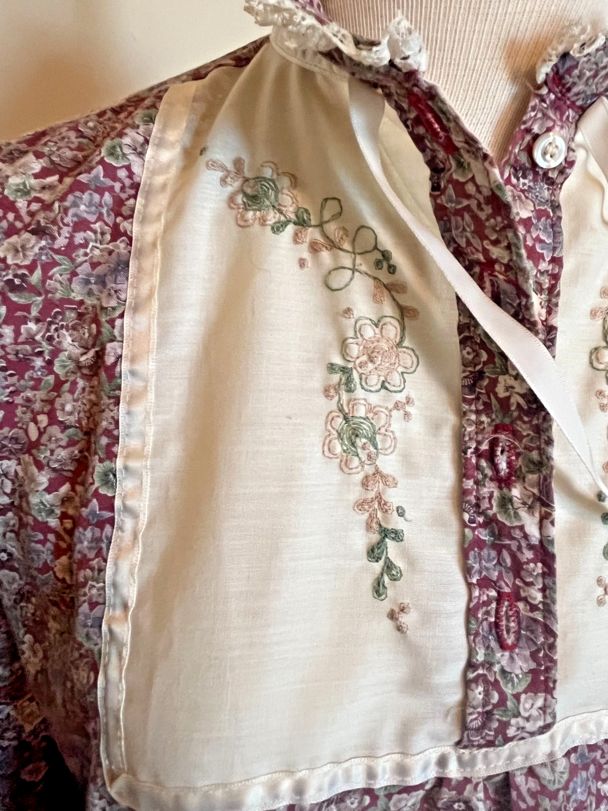 Vtg Funny Girl Blouse Shirt Size 13/14 High Neck Floral Calico Prairie Cottage