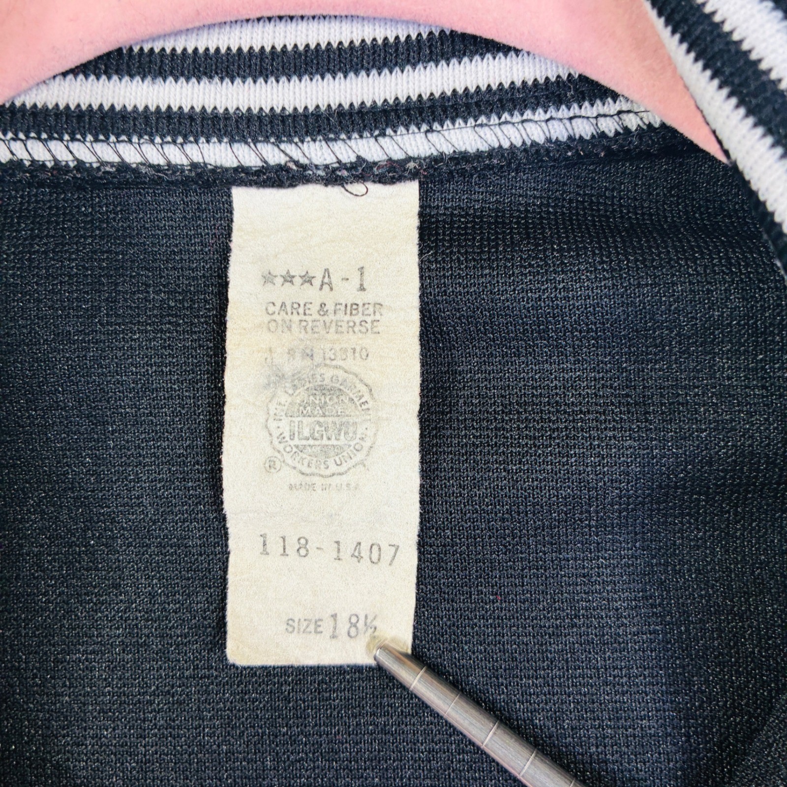 Vintage 70s ILGWU Union Made Black Striped Nautical Mod Large Size 18.5