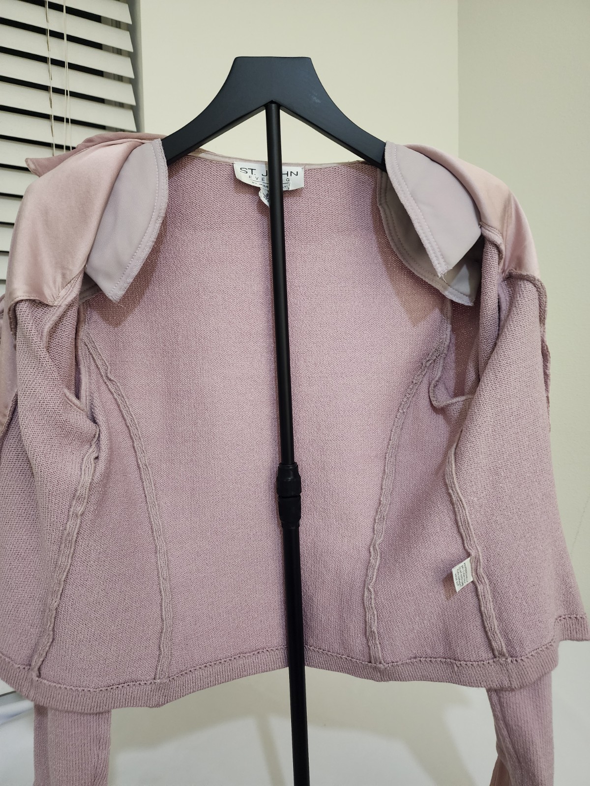 Vintage St John Evening By Marie Gray Pink Knit Ruffle Cardigan Jacket Sz 8 USA