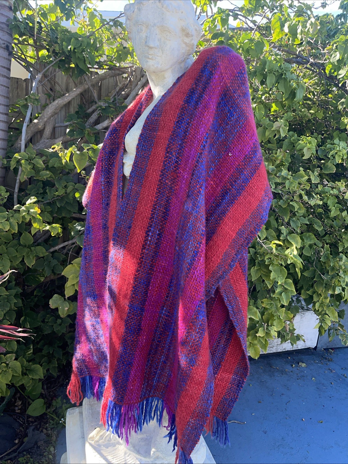 Manos Del Uruguay Handspun Artisan Fringe Poncho Shawl Sweater Knit Blanket Boho