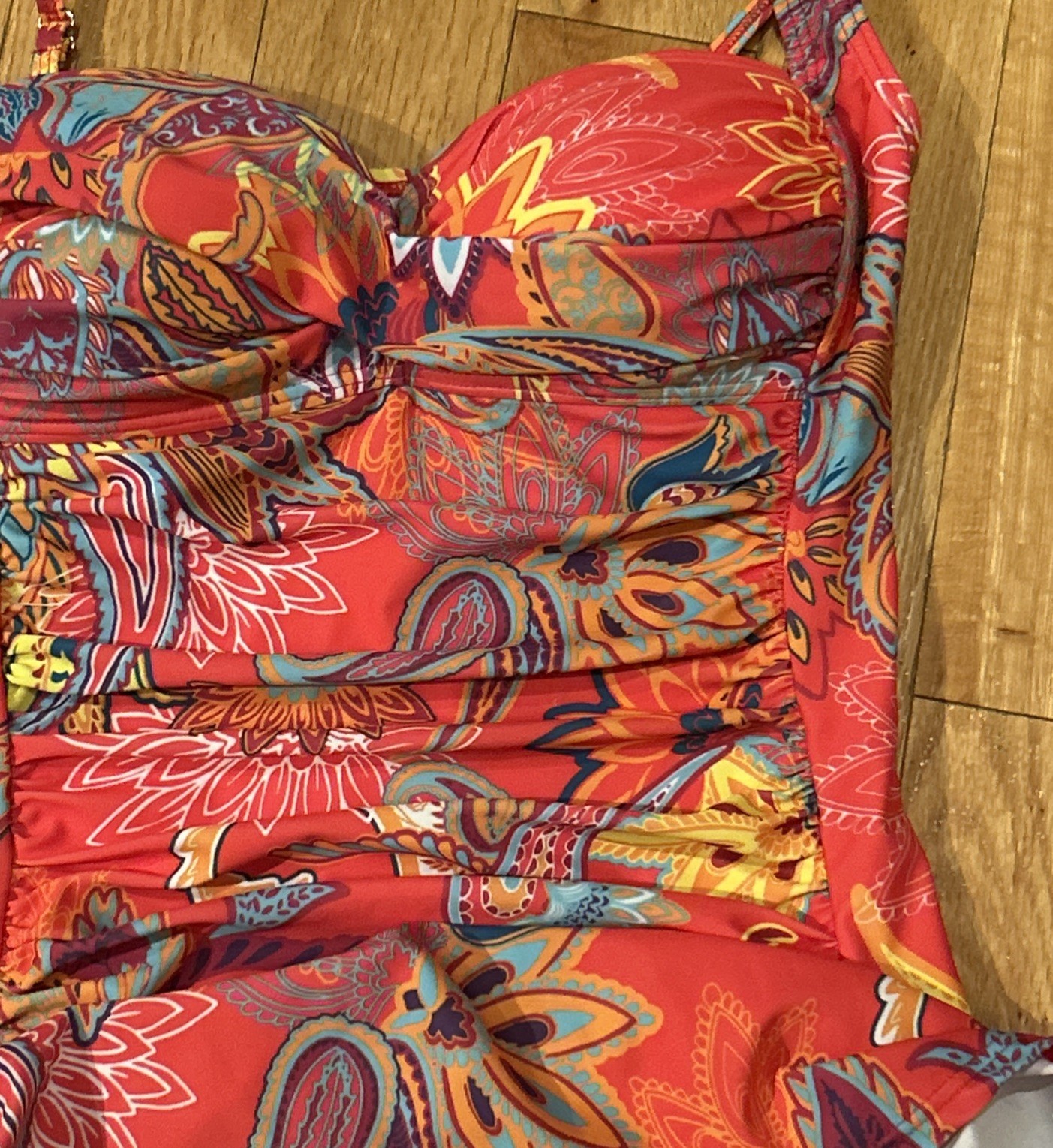VENUS ONE PIECE SWIMSUIT! Cute Salmon Turquoise Colorful Great Tan Skirt Sz 12