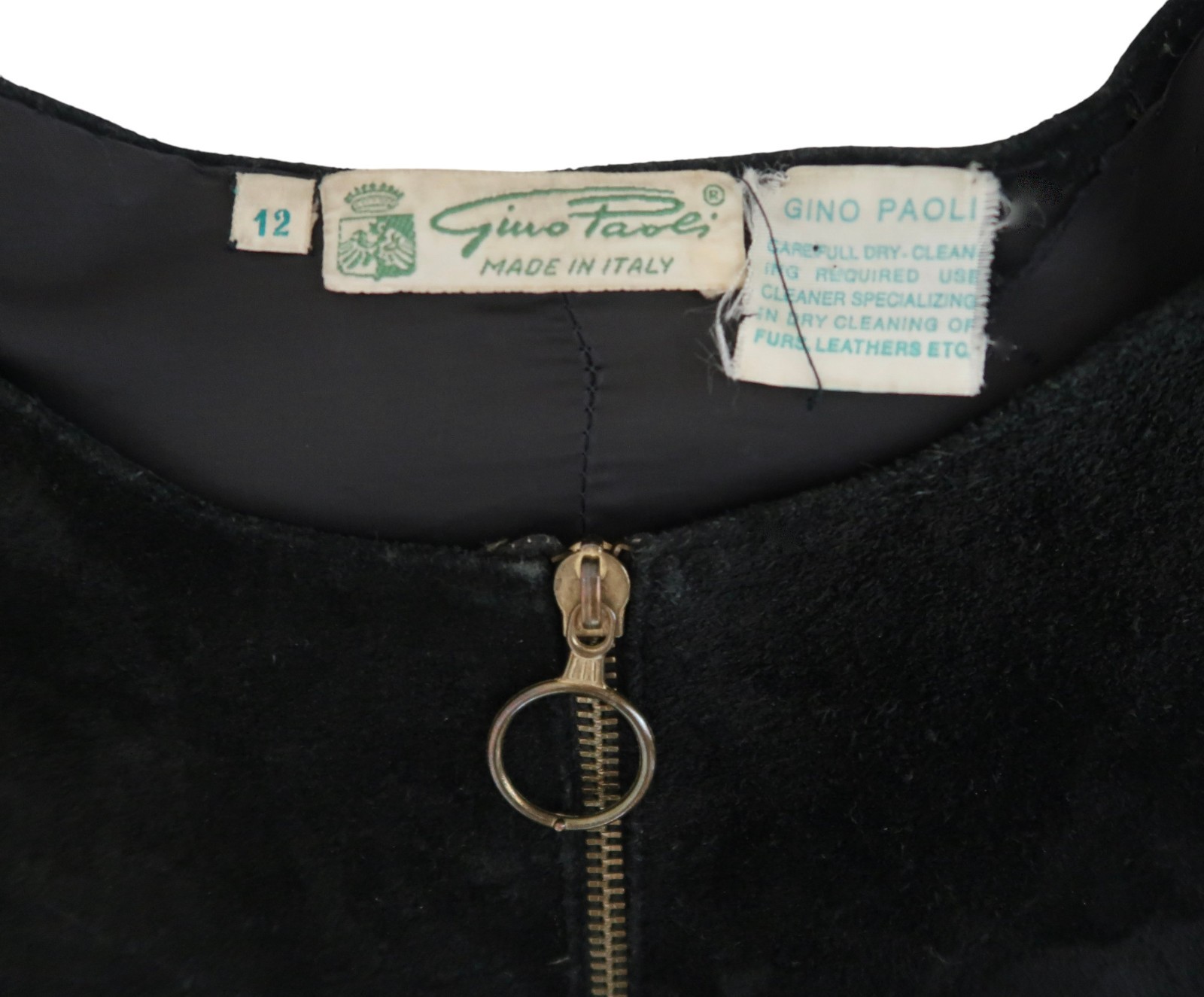 vtg 70s GINO PAOLI black suede cape