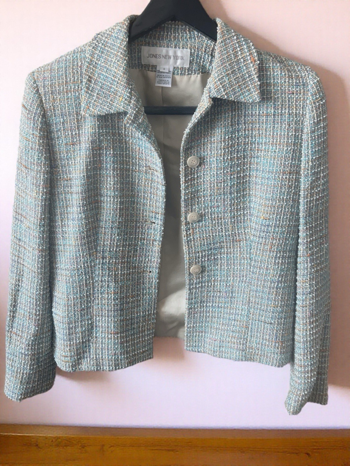 Vintage Jones New York Mint Blazer and Skirt Set. Size 6/8