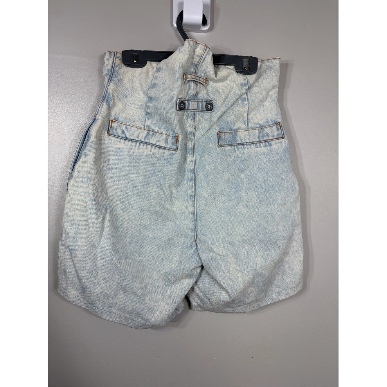 Vintage Bojo One World Acid Wash Pleated Denim Shorts High Waist 28