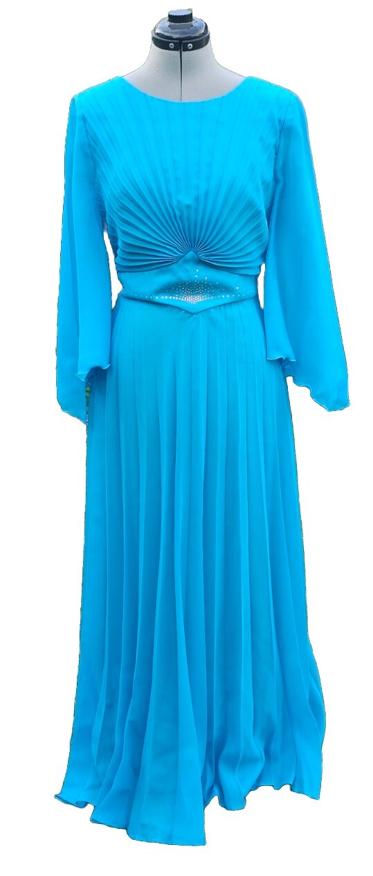 Vtg 1970s Chiffon Pleated Womens Dress Gown Blue Belted VOLUP 40in Bust Sparkle