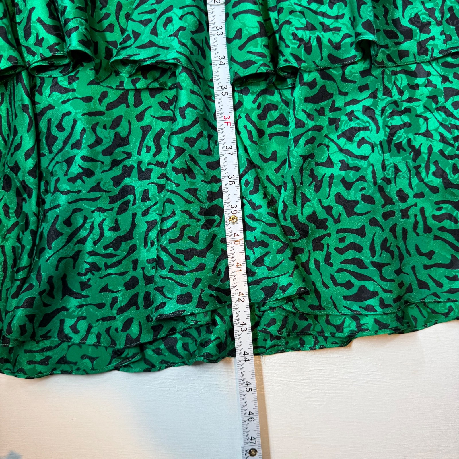VTG Richard Warren Saks Fifth Ave Silk Dress 12 Green Animal Print Tiered Ruffle