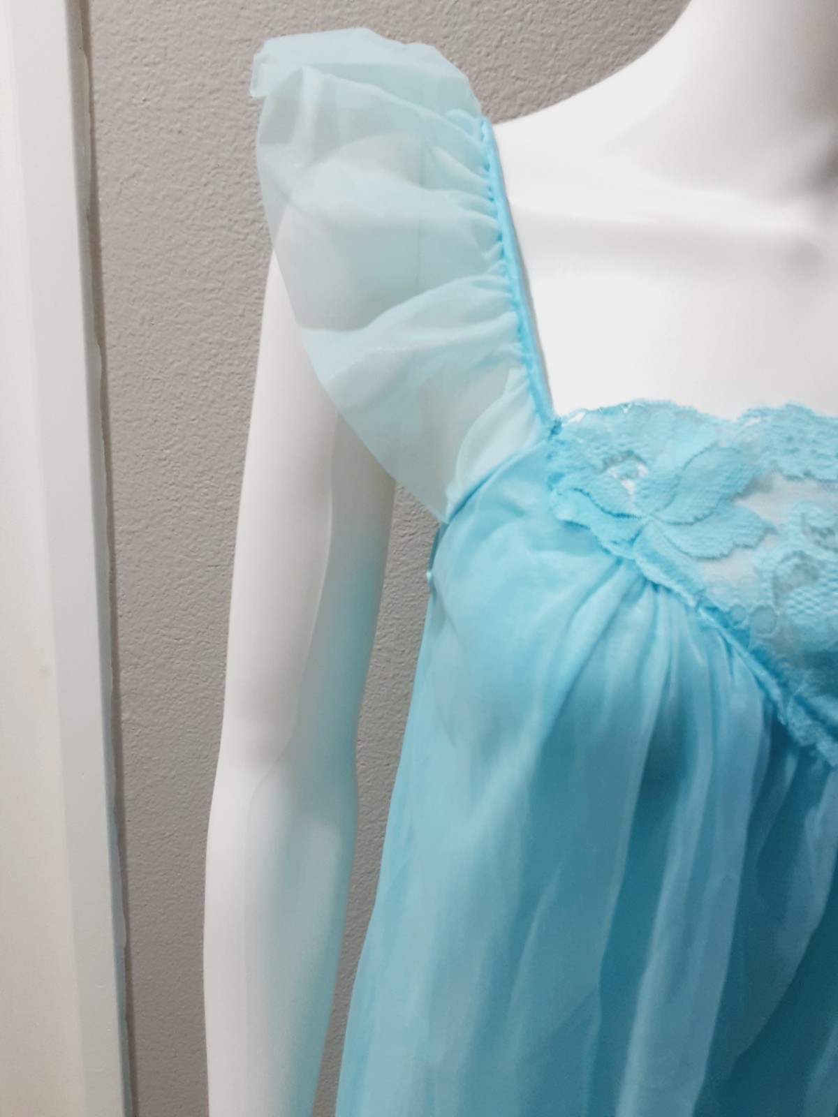 Vtg MOVIE STAR Nightgown Blue Nylon Lined Chiffon Lace Sz Medium NEW USA Made
