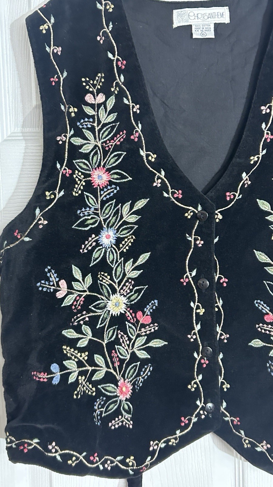 Vintage Women’s Black Sueded Cotton Embroidered Vest Chrysantheme XL Floral
