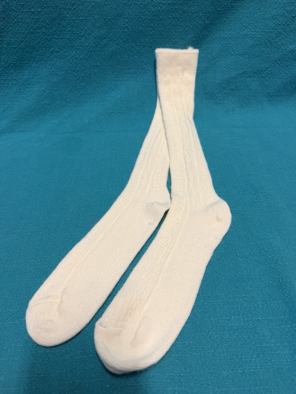 VTG Socks Hosiery 1990’s Cable Knit 7-9 19″ Stockings School Girl White Women’s.