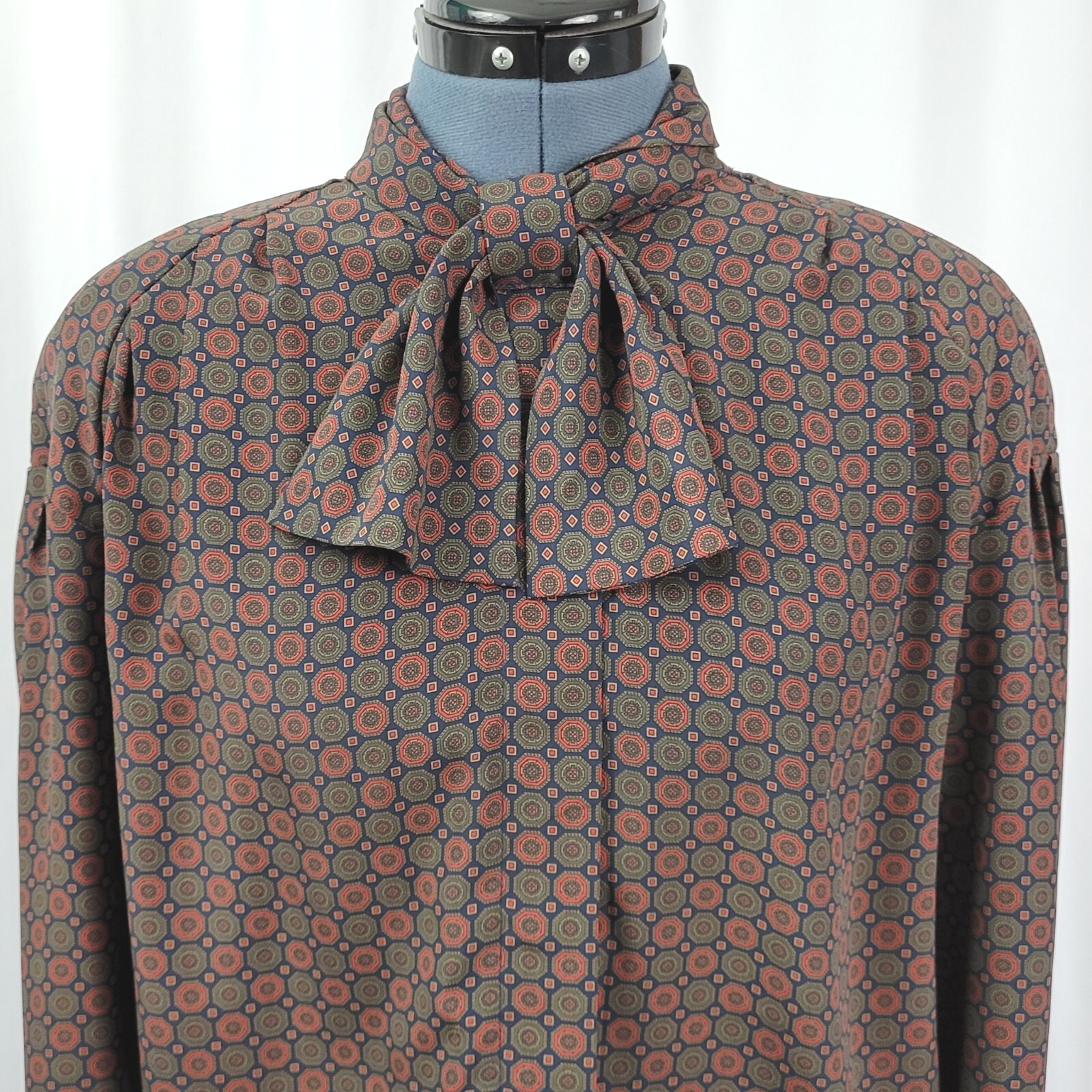 Vintage Navy Blue Blouse w Green & Red Geometric Design & Tie Collar Size L/XL?