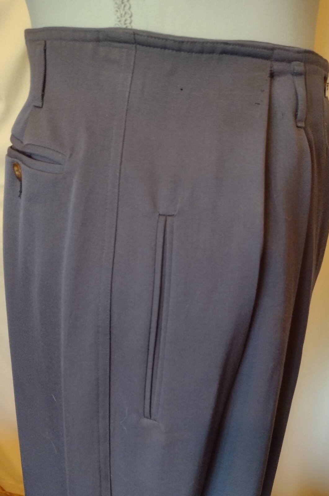 1980’s Ronaldus Shamask 2pc Pant Suit Deep Blue/Grey sz 14