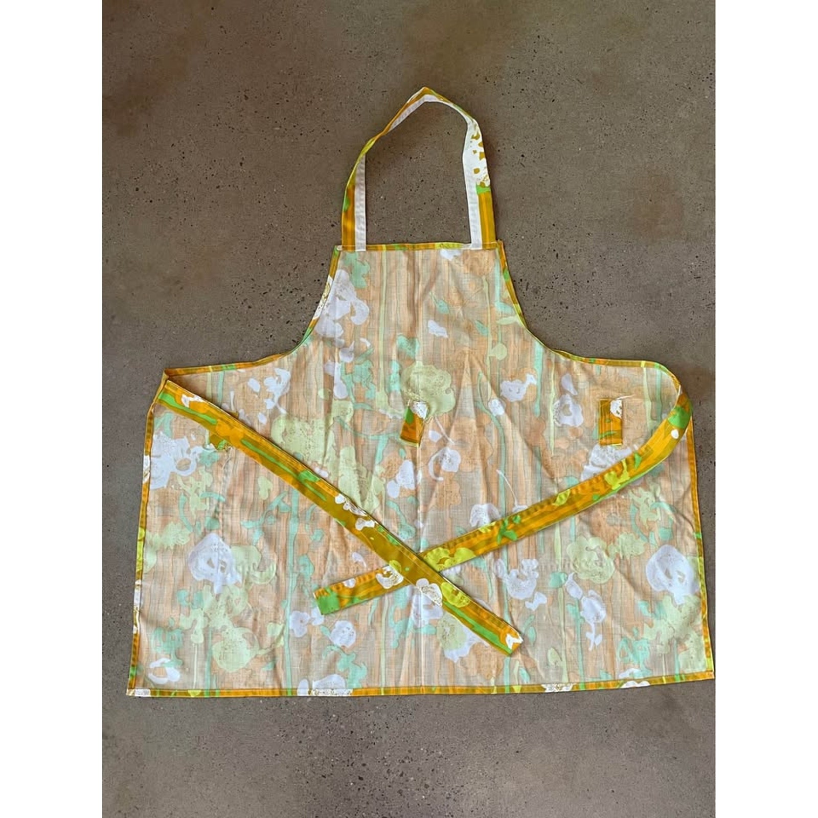 Vintage Floral Apron Yellow Green