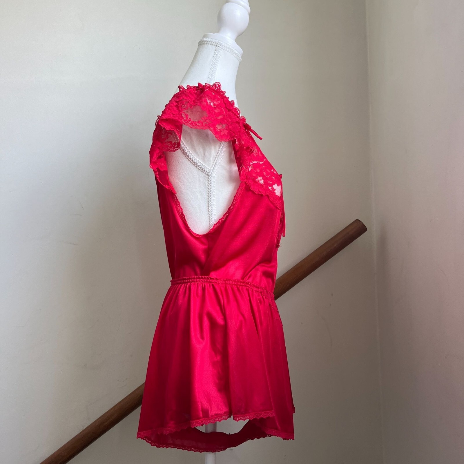 Vintage red satin lace bedroom set shorts top coquette chic 100% nylon medium