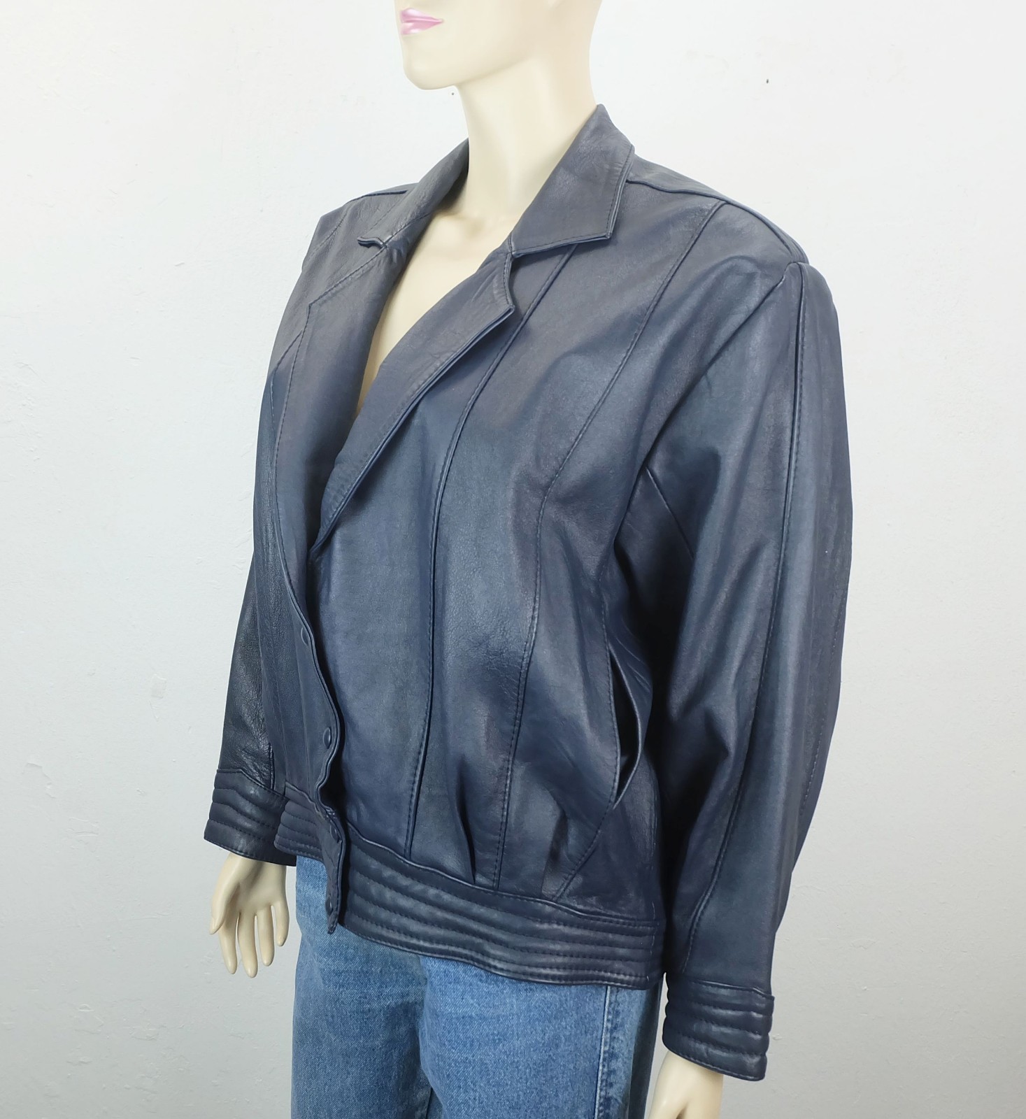 80s true vintage LEATHER JACKET blue oversized cut wide sleeves size S/M