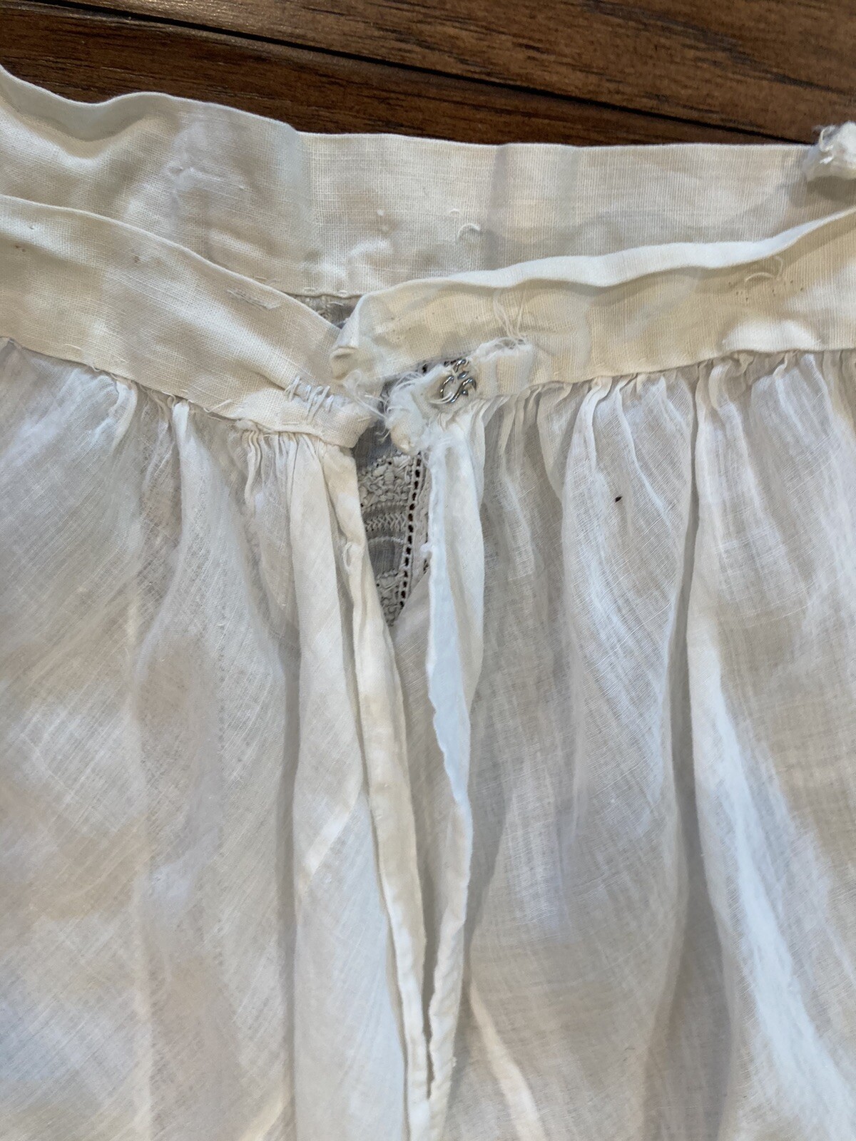 Antique Victorian lawn dress, lace, pin tucks, double tiered skirt XS as is