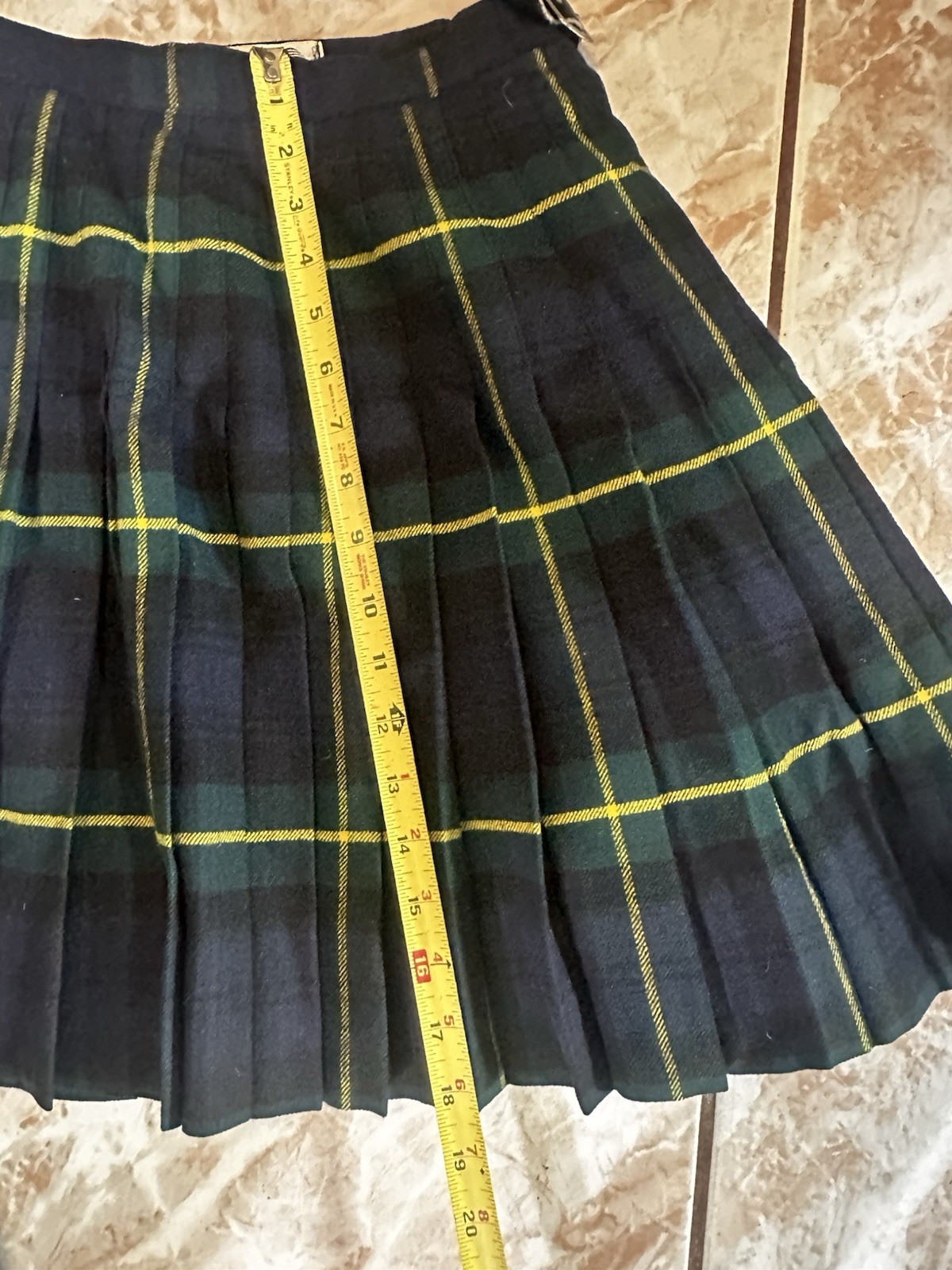 Scotch House Wool Kilt Gordon Tartan Skirt Black Watch Tartan Womens 20 Scotland