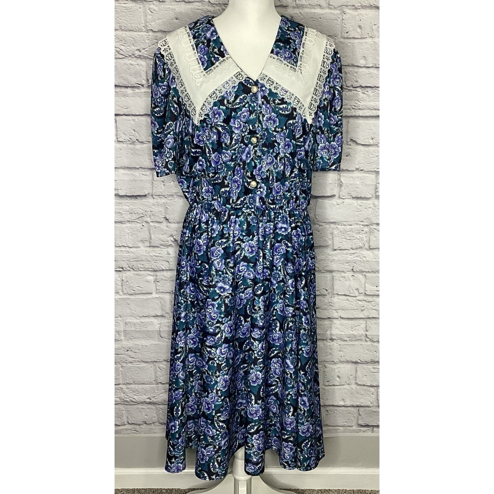 Vintage Whirlaway Frocks Women’s Size 16 Blue Floral Prairie Dress Lace Collar