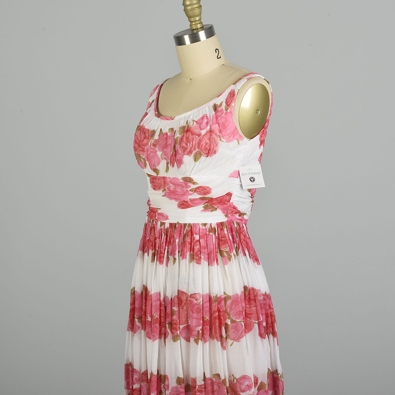 XXS 1950s Sleeveless Pink Novelty Rose Print Flowy Summer Cotton Vintage Dress