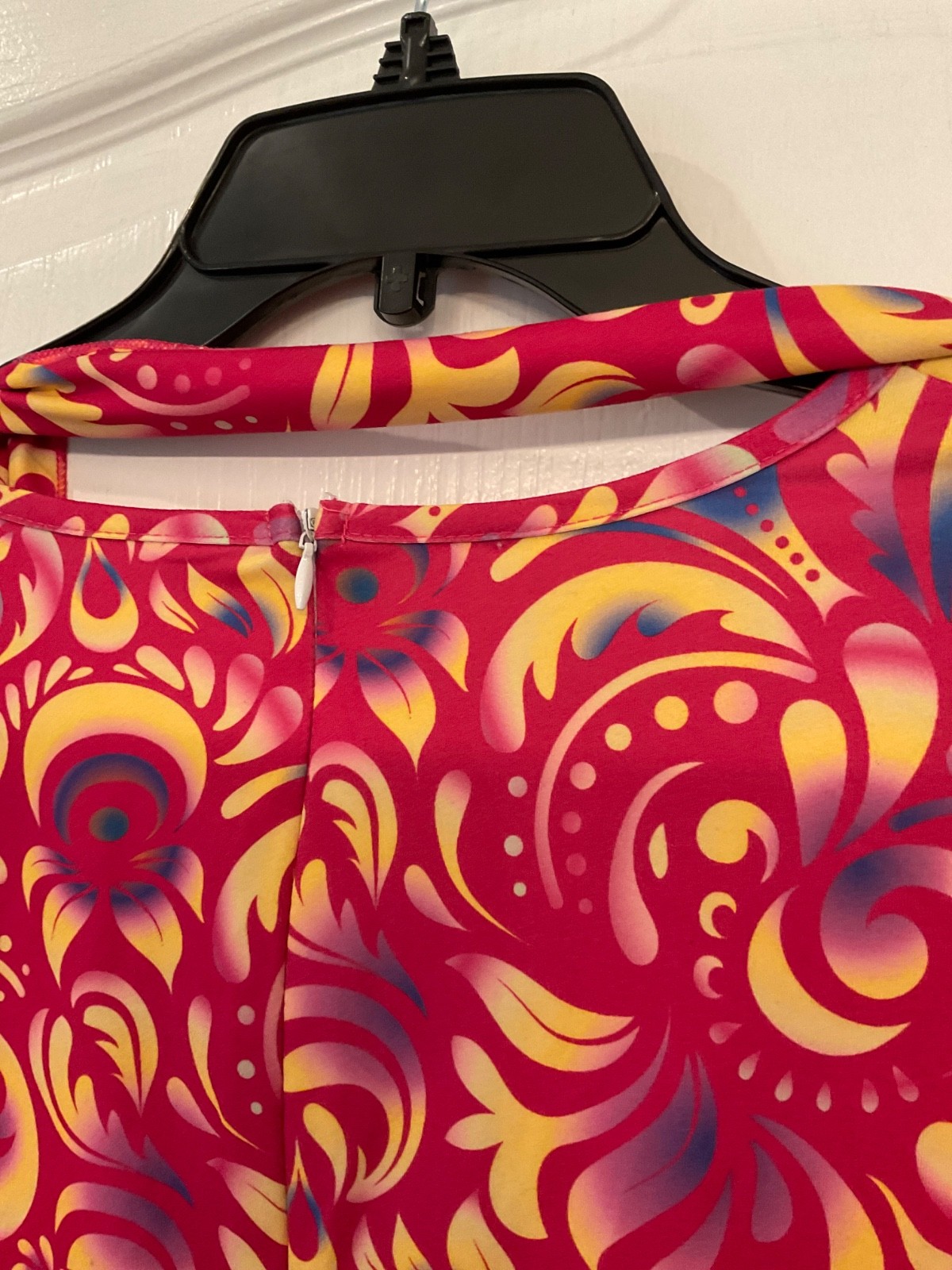 70’s Print Dress Orange/Red Long Flare Sleeves Zip Back w/Headband size M/L