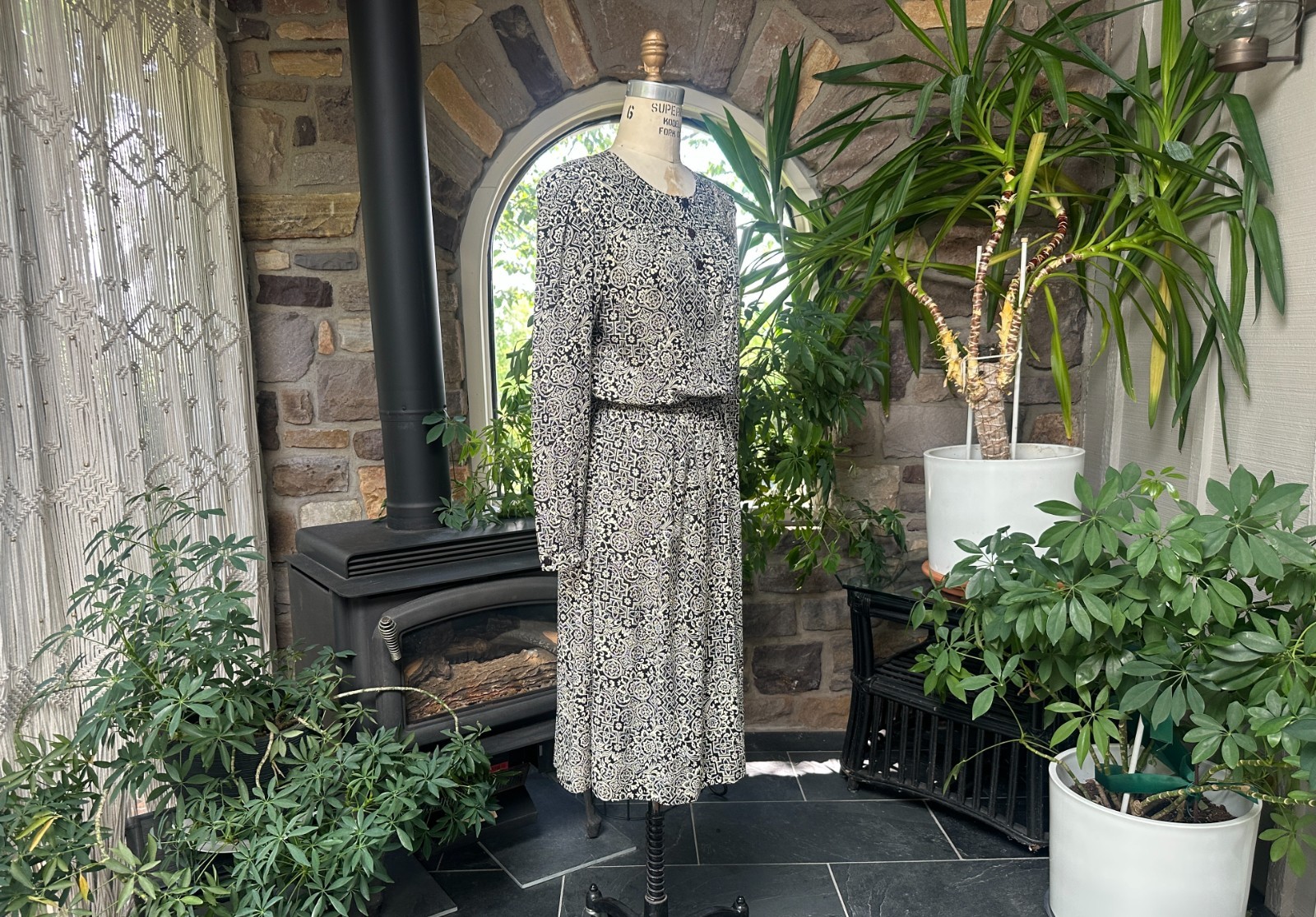 Vintage 1980s Vintage Black and Ivory Rayon Dress Taurus II