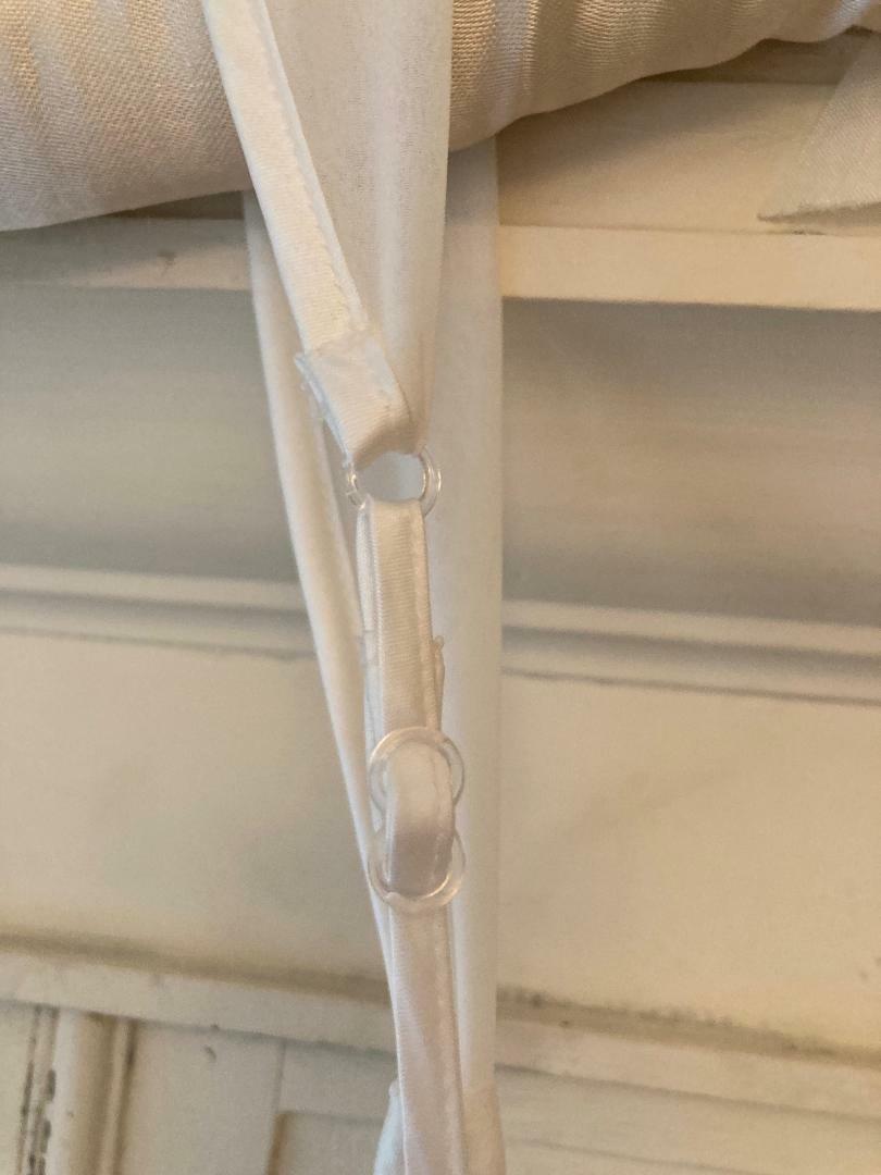 VINTAGE~ WHITE „LINEA DONATELLA” PEIGNOIR GOWN SIZE MEDIUM BLING & CHIFFON