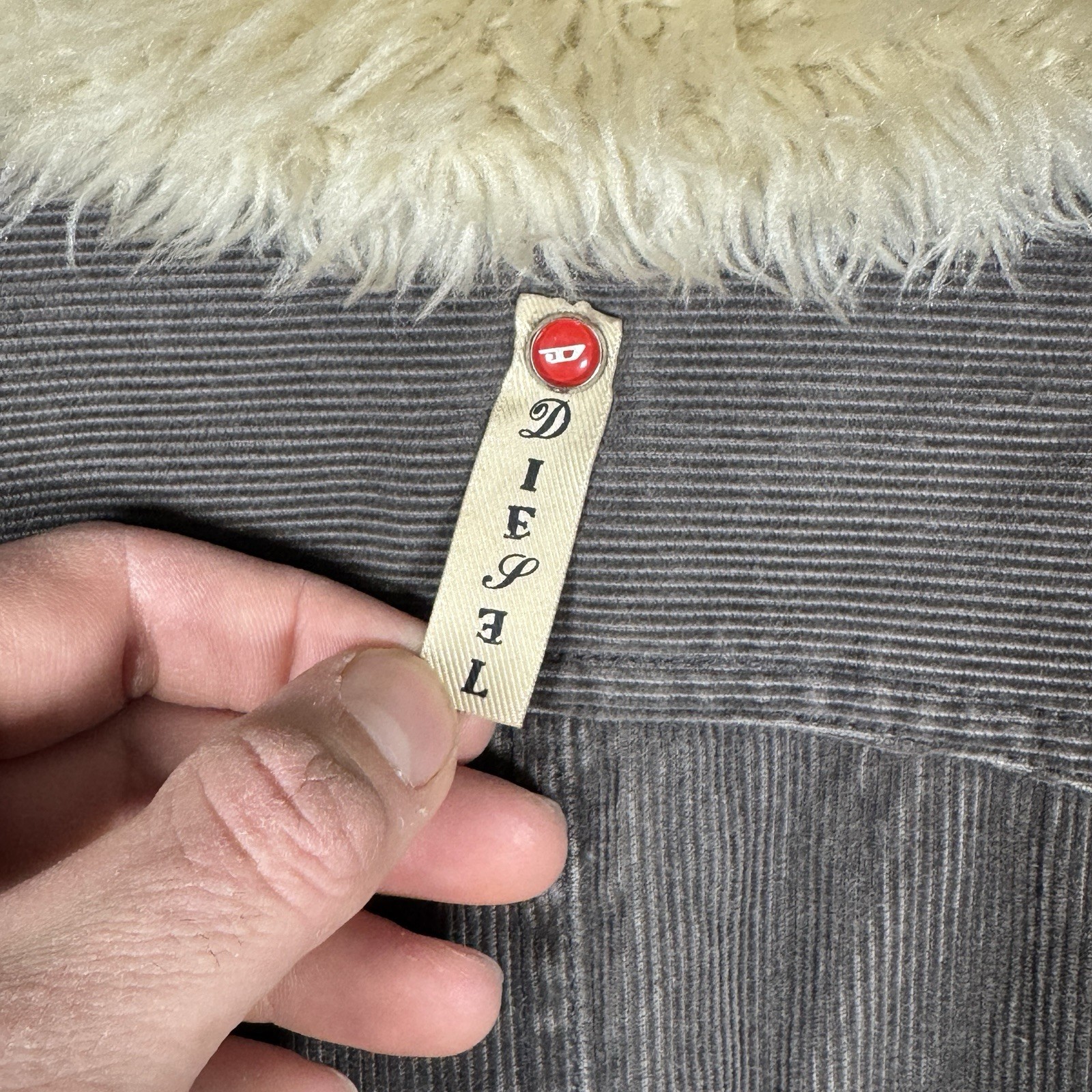 Vintage Womens Diesel Corduroy Jacket Size XXL 19×29 Faux Fur Collar Sherpa Line
