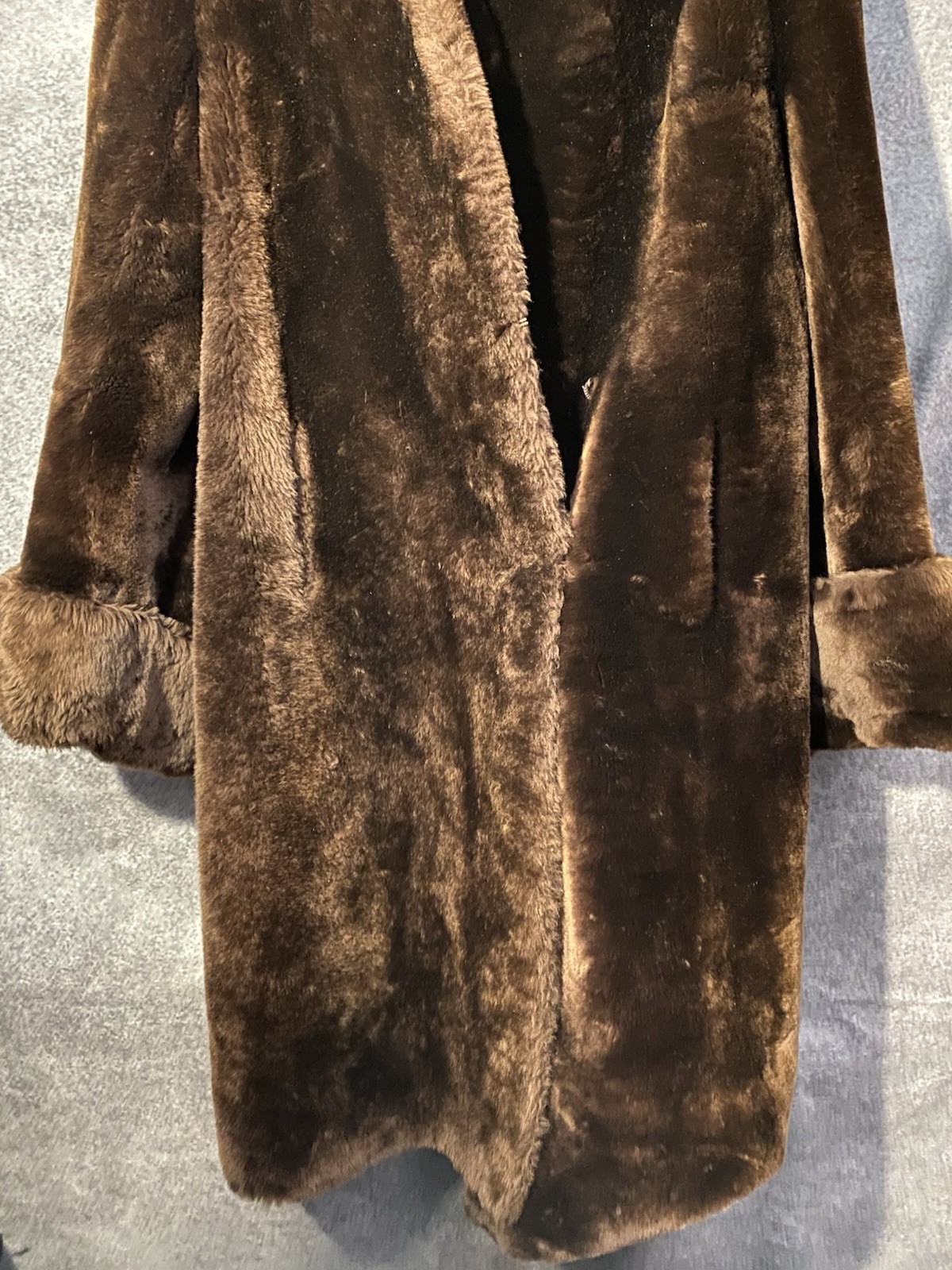 Vintage C.E. Carlson Co Spokane Dark Brown Fur Coat Mid-Century Plush