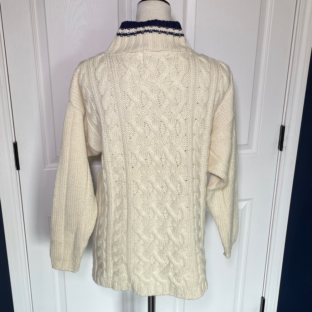 Vintage Aran Crafts Cream Cable-Knit Turtleneck Sweater Navy Trim Merino Wool