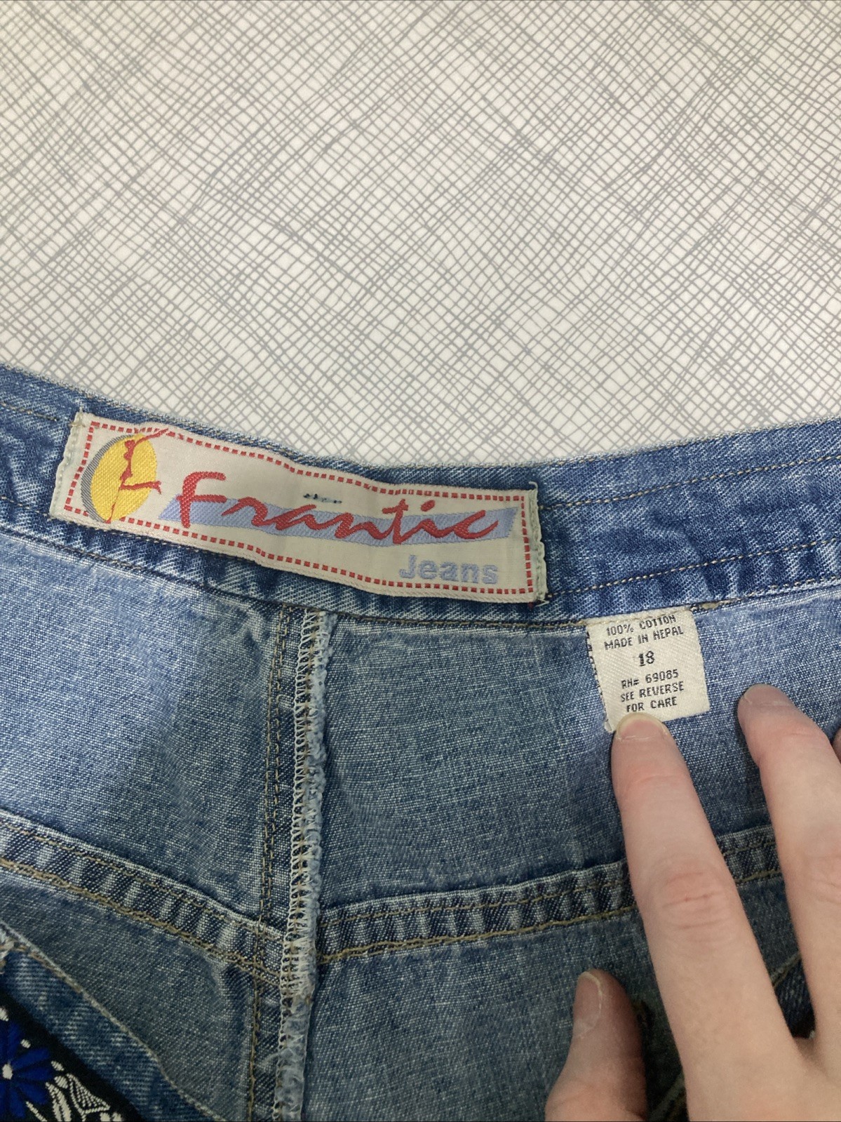 Vintage 90s Frantic Jeans Women’s Denim Mom Shorts Embroidered Trim Plus Size 18