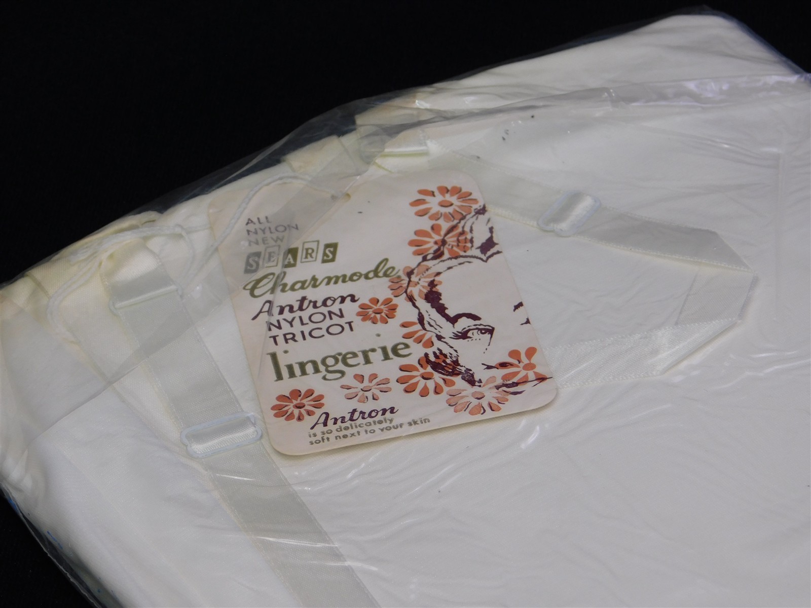 2 Vintage 1960s SEARS CHARMODE Peach White Nylon Tricot Full Slip Size 36 NOS