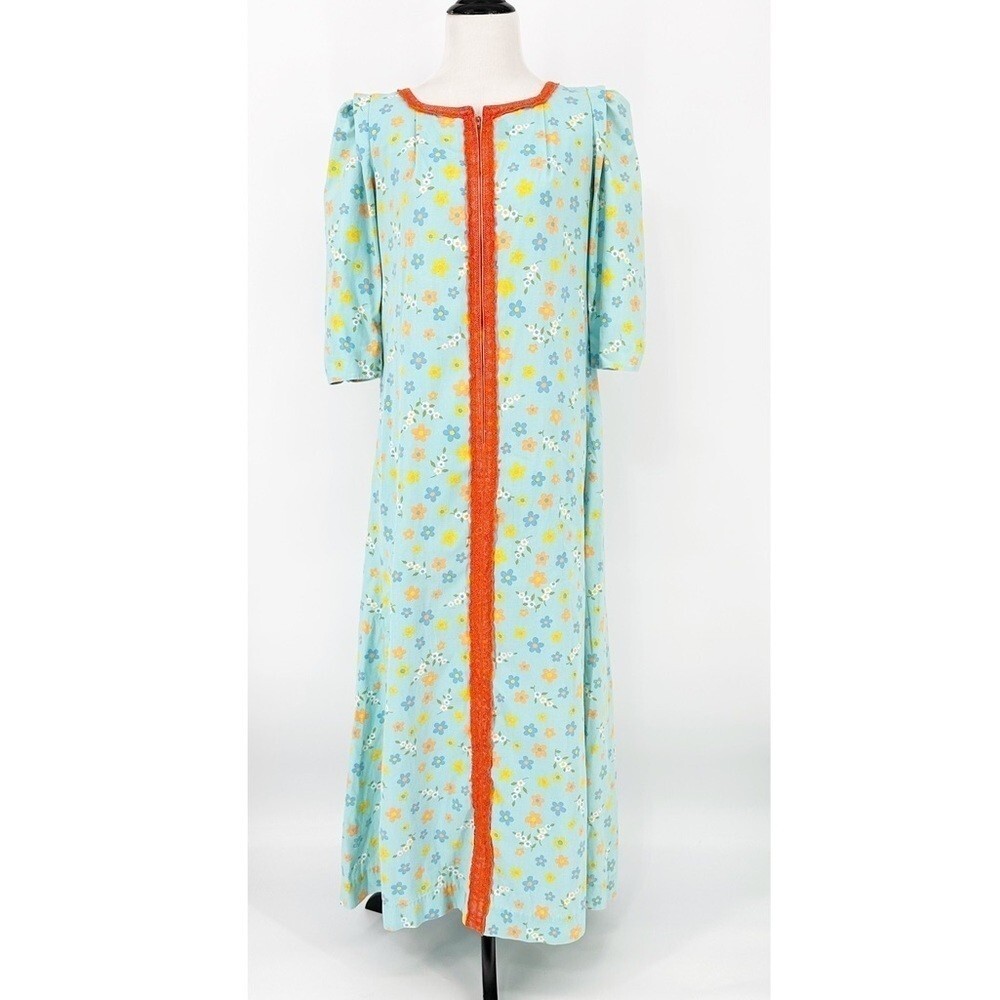 Vintage BETE INC Hawaiian Muumuu Zip Front