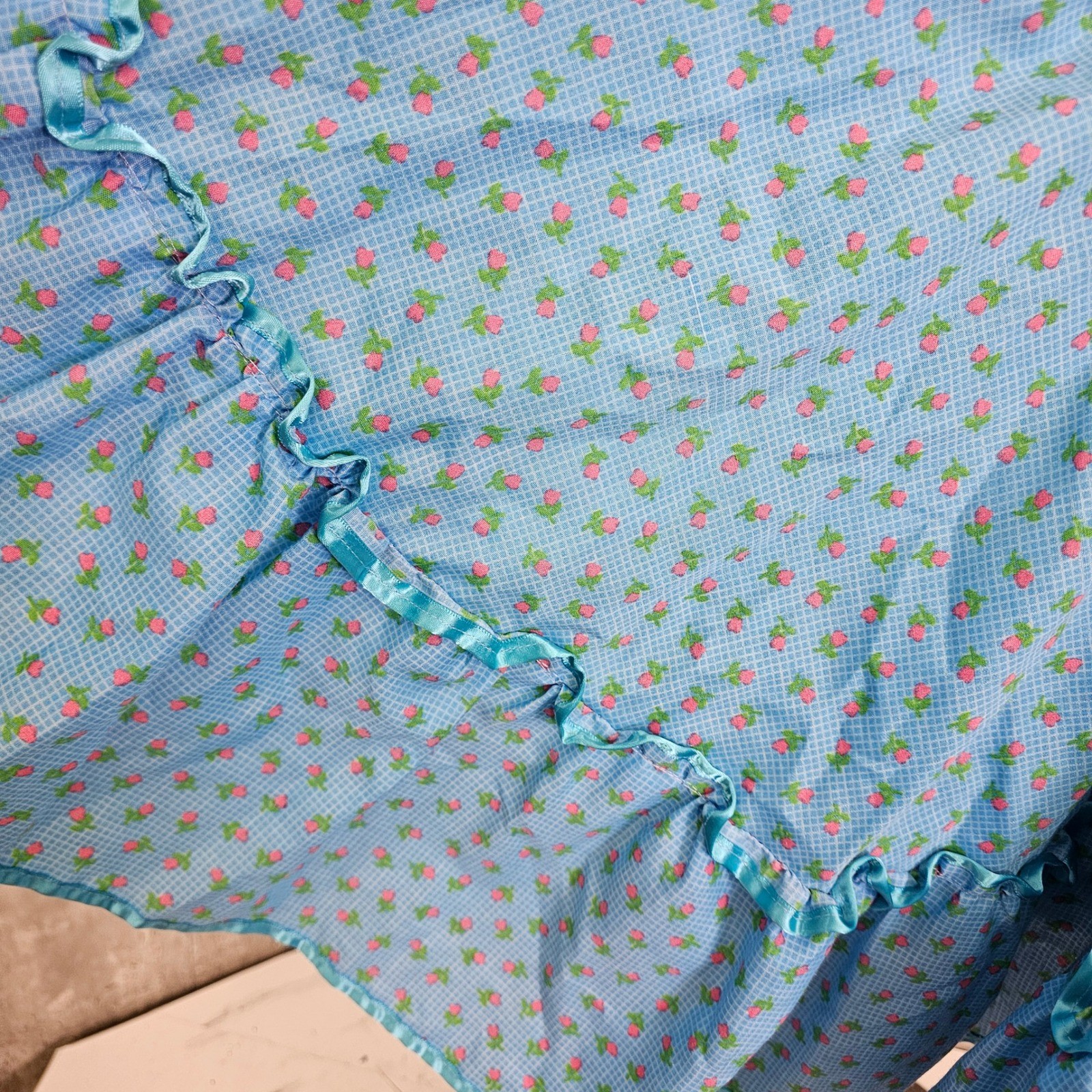 Vintage Handmade Blue Rosebud Circle Skirt Square Dance Cottagecore Prairie