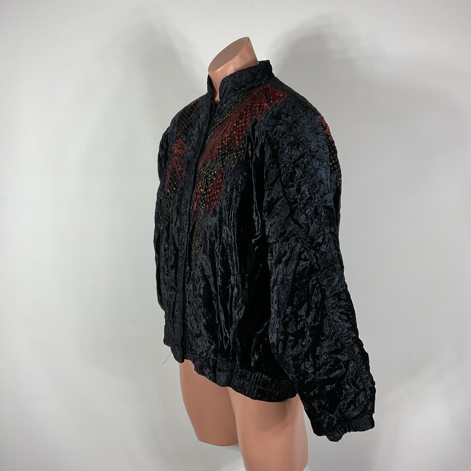 Judith Ann Creations VTG 80s Beaded Sequin quilted crushed velvet bomber jacket