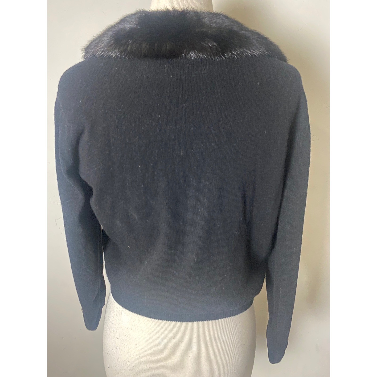 Vintage 50’s Dalton Leitman Furs Black 100% Cashmere Mink Fur Collar Cardigan