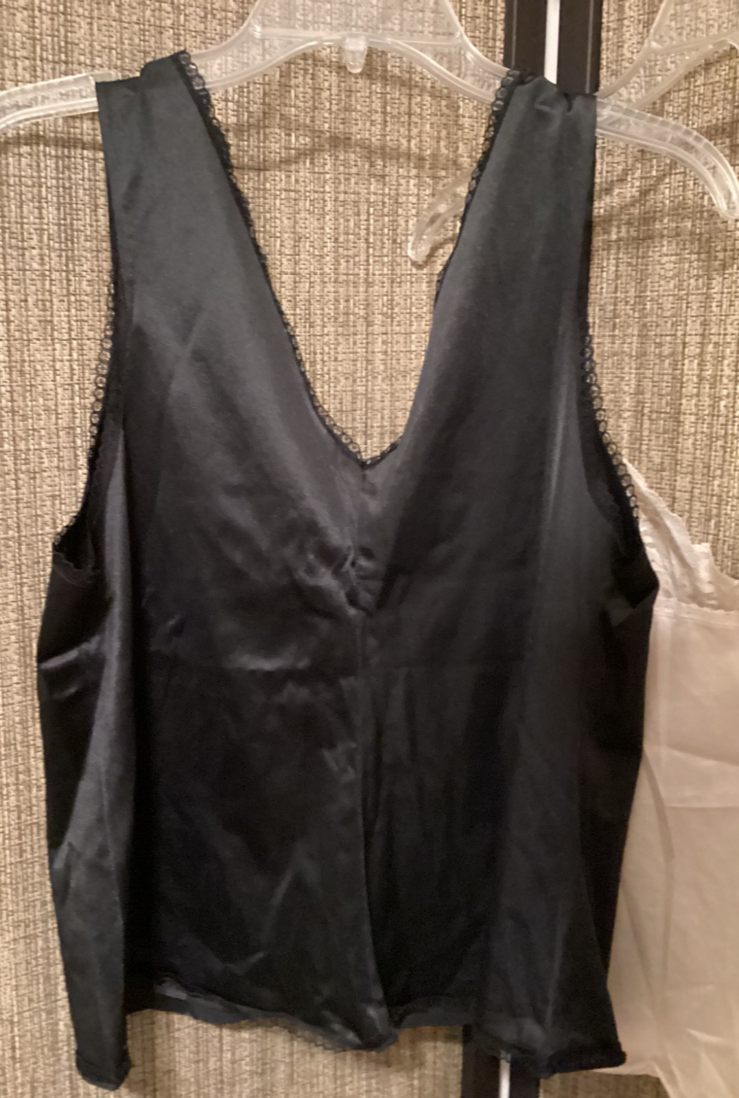 Lot of 2 VTG Satin & Lace Camisoles Ivory & Black Vanity Fair Bonne Nuit 38 L