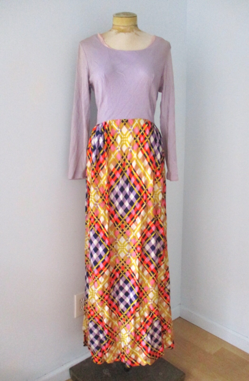 Vtg 70s purple pink diamond sparkly ribbon trim silky knit hostess maxi dress 14